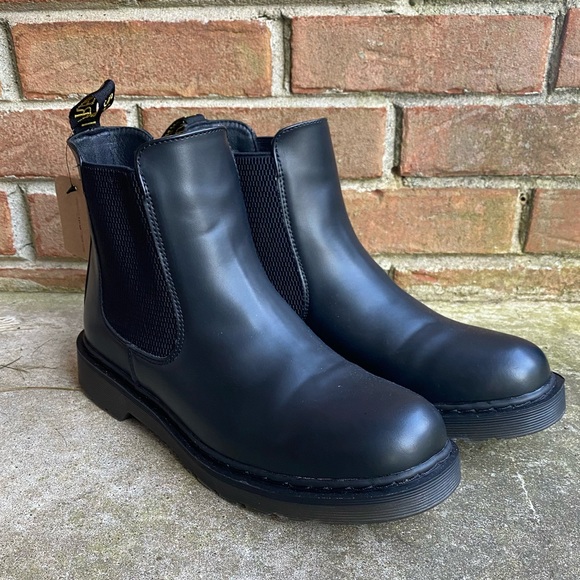 amazon Shoes - NWT Savaii black slip on faux leather  combat boots 9.5